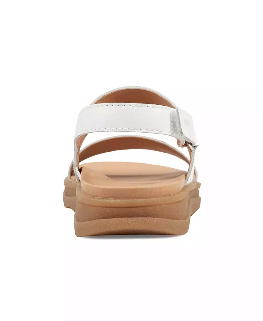 Earth Women's Leah Round Toe Strappy Casual Flat Sandals 4