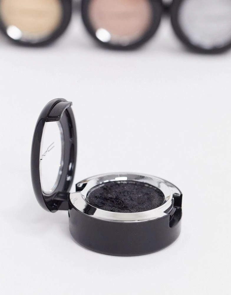 MAC MAC Dazzleshadow Extreme Eyeshadow - Illuminaughty 4