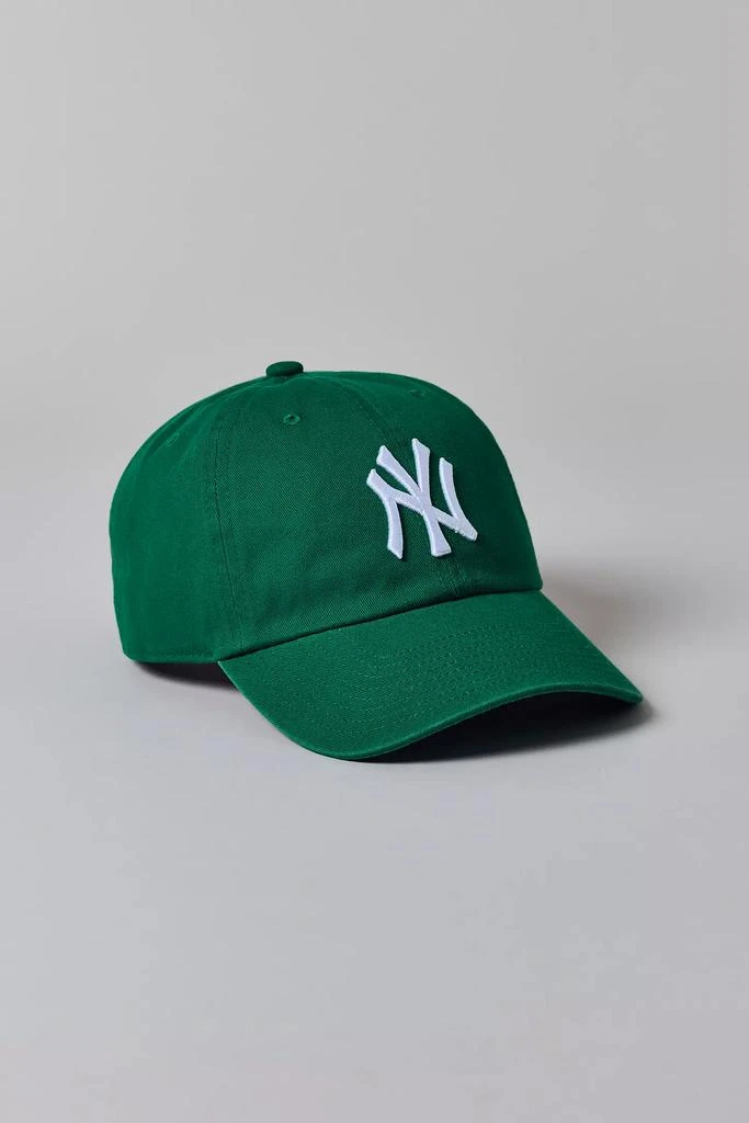 Mitchell 
Ness Mitchell 
Ness MLB New York Yankees Tonal Logo Dad Hat