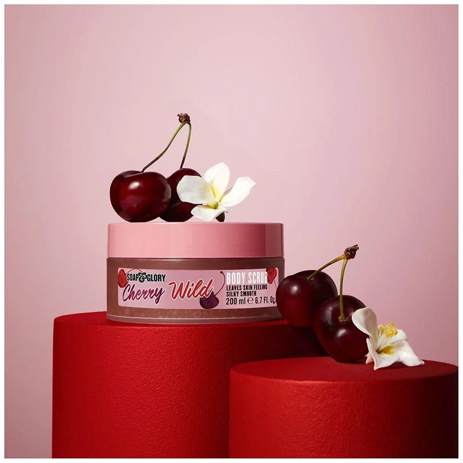 Soap & Glory Limited Edition Body Scrub Cherry Wild 6