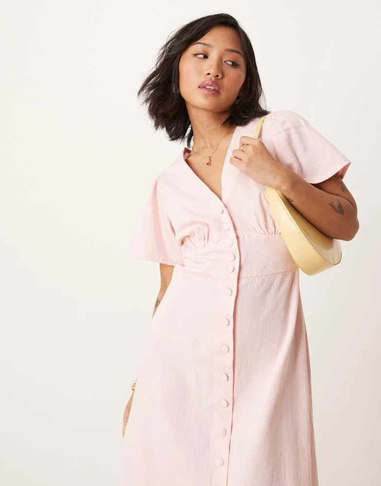 Nobody’s Child Petite Nobody's Child Petite Alexa denim midi dress in pink 3