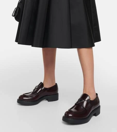 Prada Logo leather loafers 4