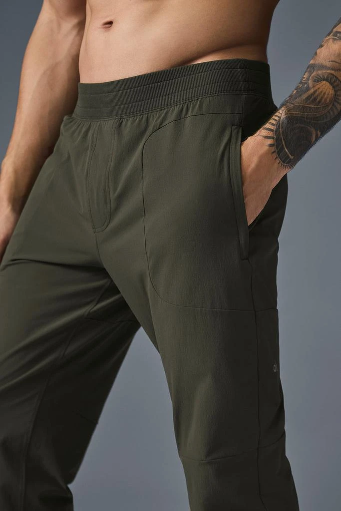 Alo Co-Op Pant - Stealth Green 3
