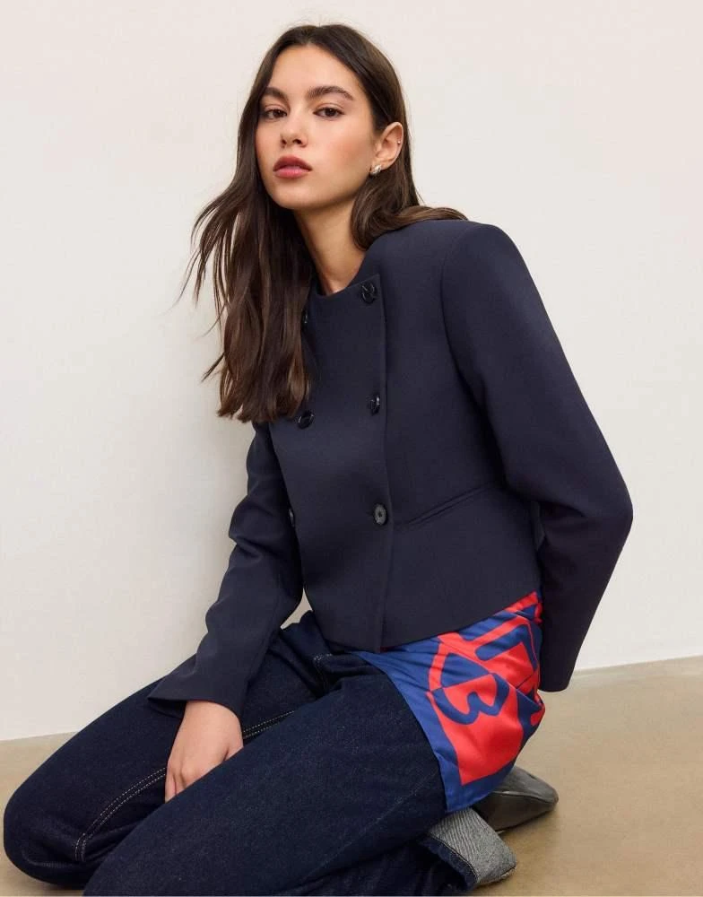 Stradivarius Stradivarius Cropped round neck blazer in navy blue