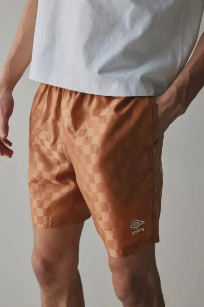 Umbro Umbro Checkerboard Pattern 7” Short 1