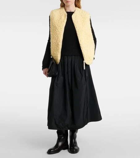 Jil Sander Faux fur vest 2