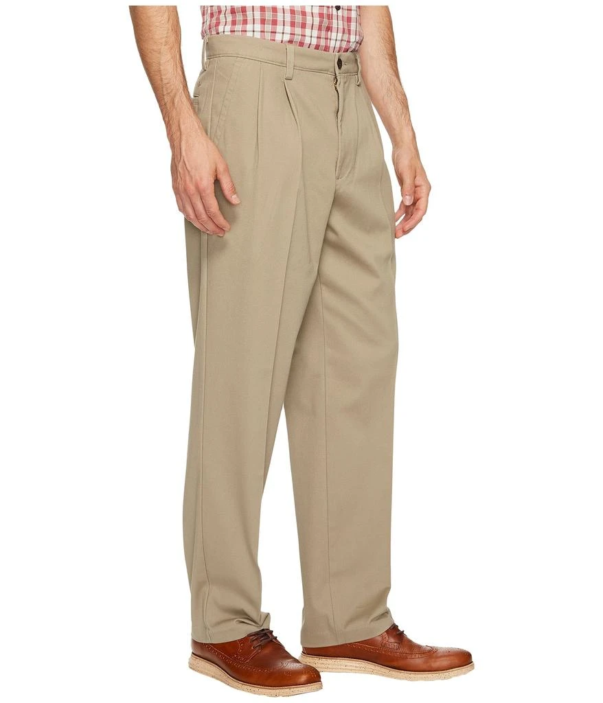 Dockers Easy Khaki D3 Classic Fit Pleated Pants 4