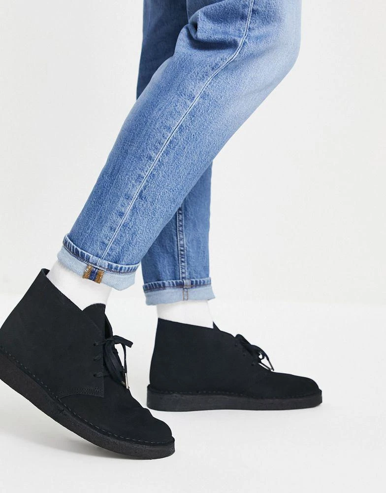 Clarks Clarks Originals Desert coal boots in black suede 3