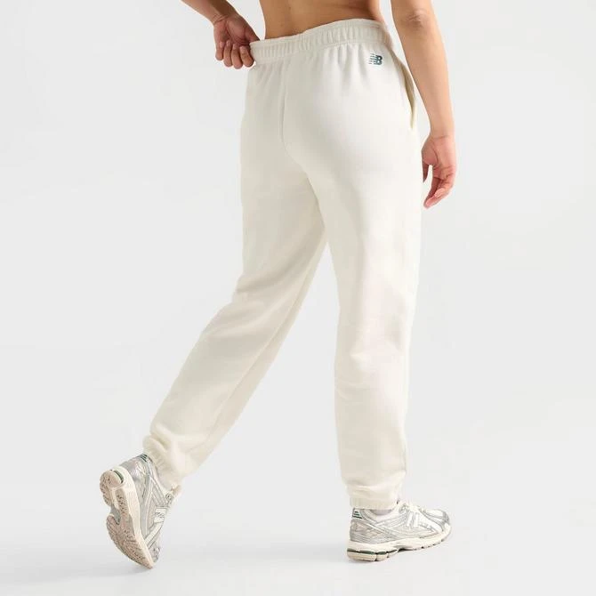 New Balance Women's New Balance Logo Cuffed Jogger Pants 4