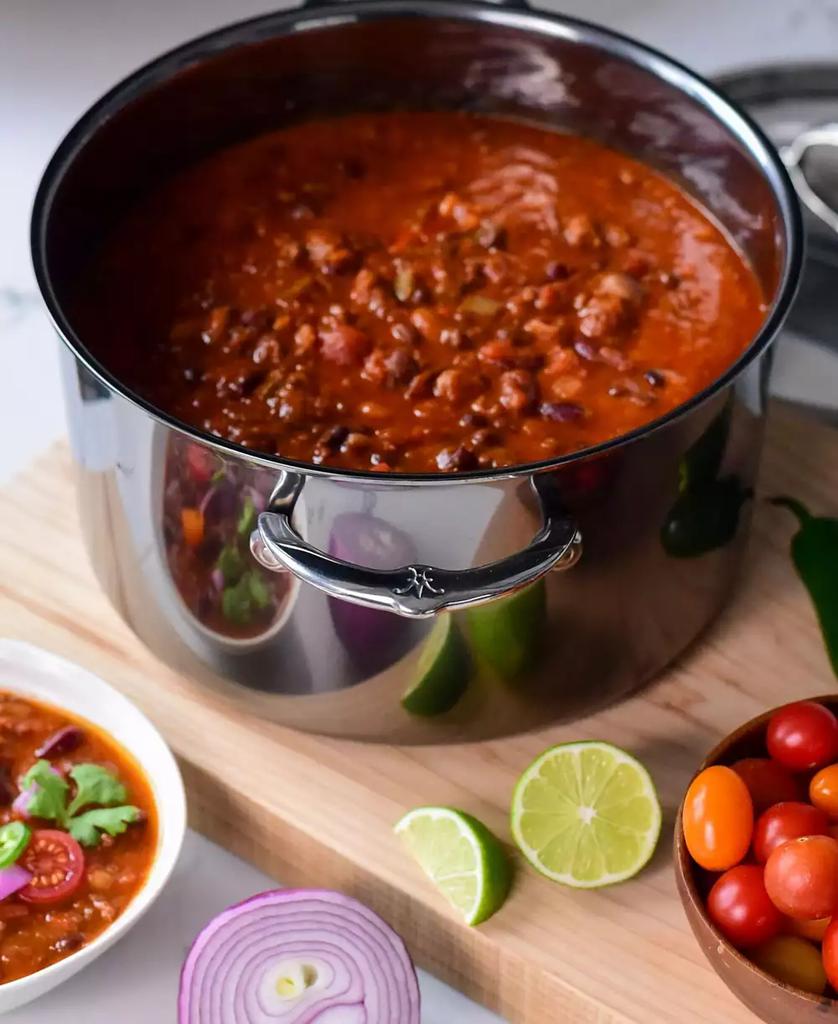 Hestan NanoBond Titanium Stainless Steel 8-Quart Covered Stock Pot