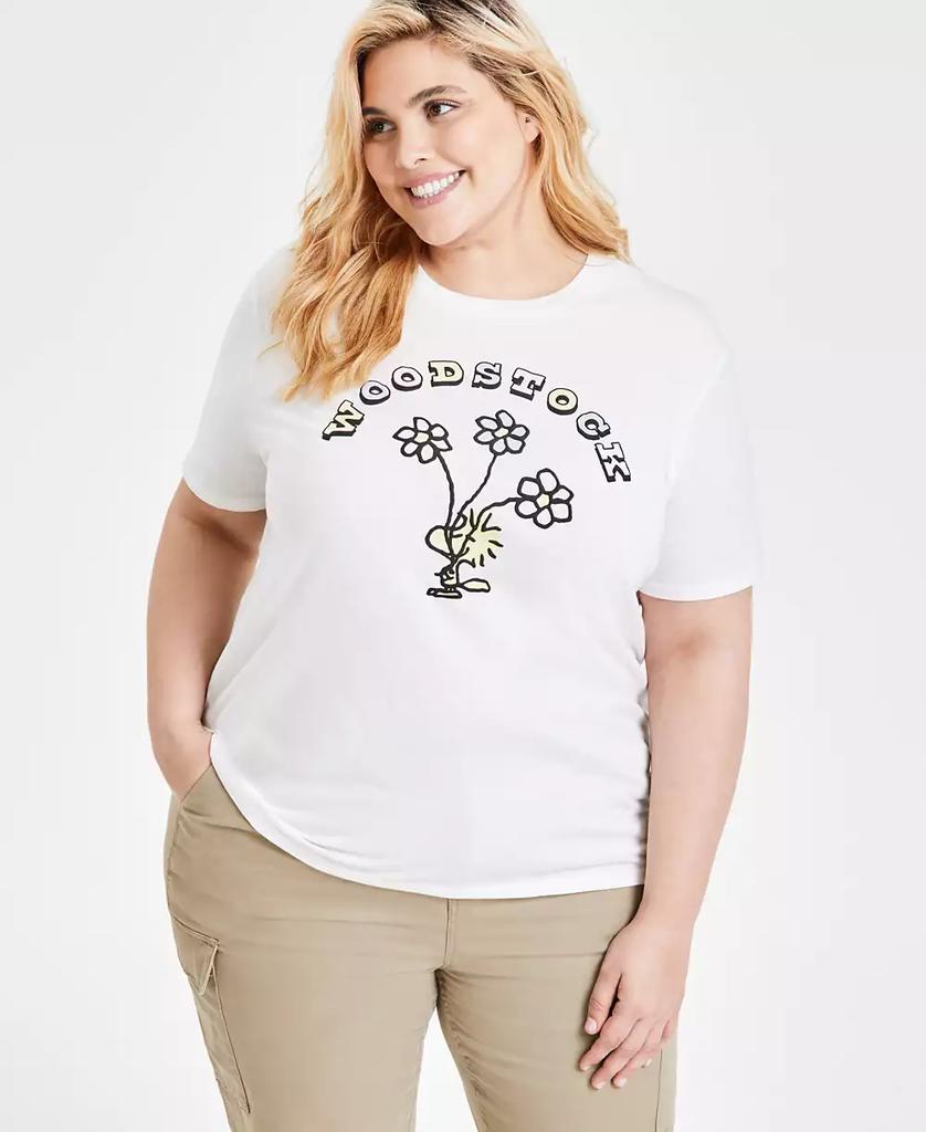 Love Tribe Trendy Plus Size Woodstock Graphic Print T-Shirt