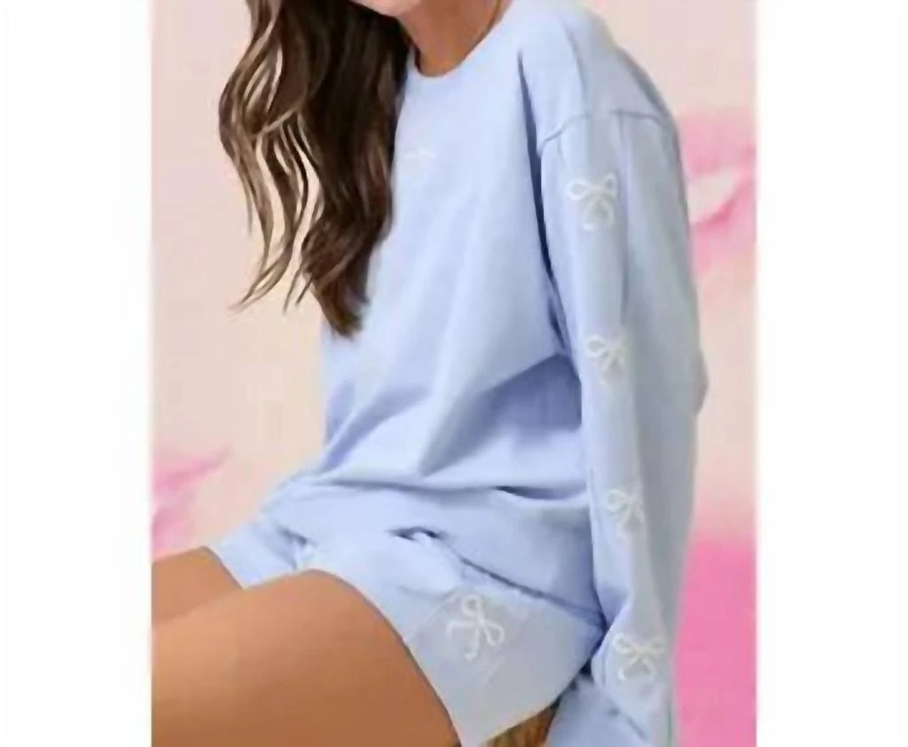 Main Strip Main Strip - Bow Embroidered Lounge Set