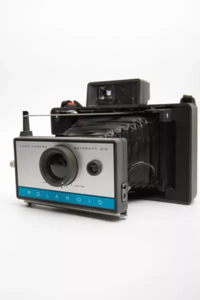 Acme Camera Co. Acme Camera Co. Polaroid Automatic 210 Land Camera 3