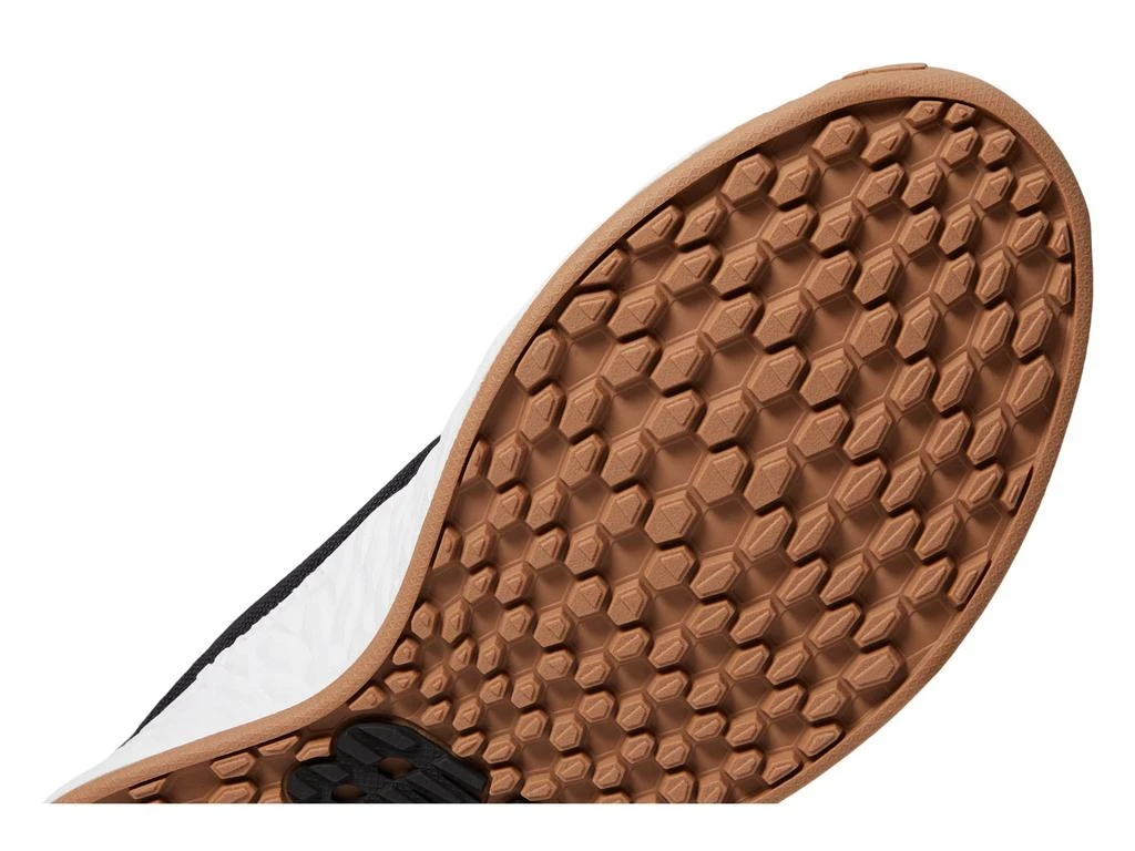 New Balance Fresh Foam ROAV Golf 6