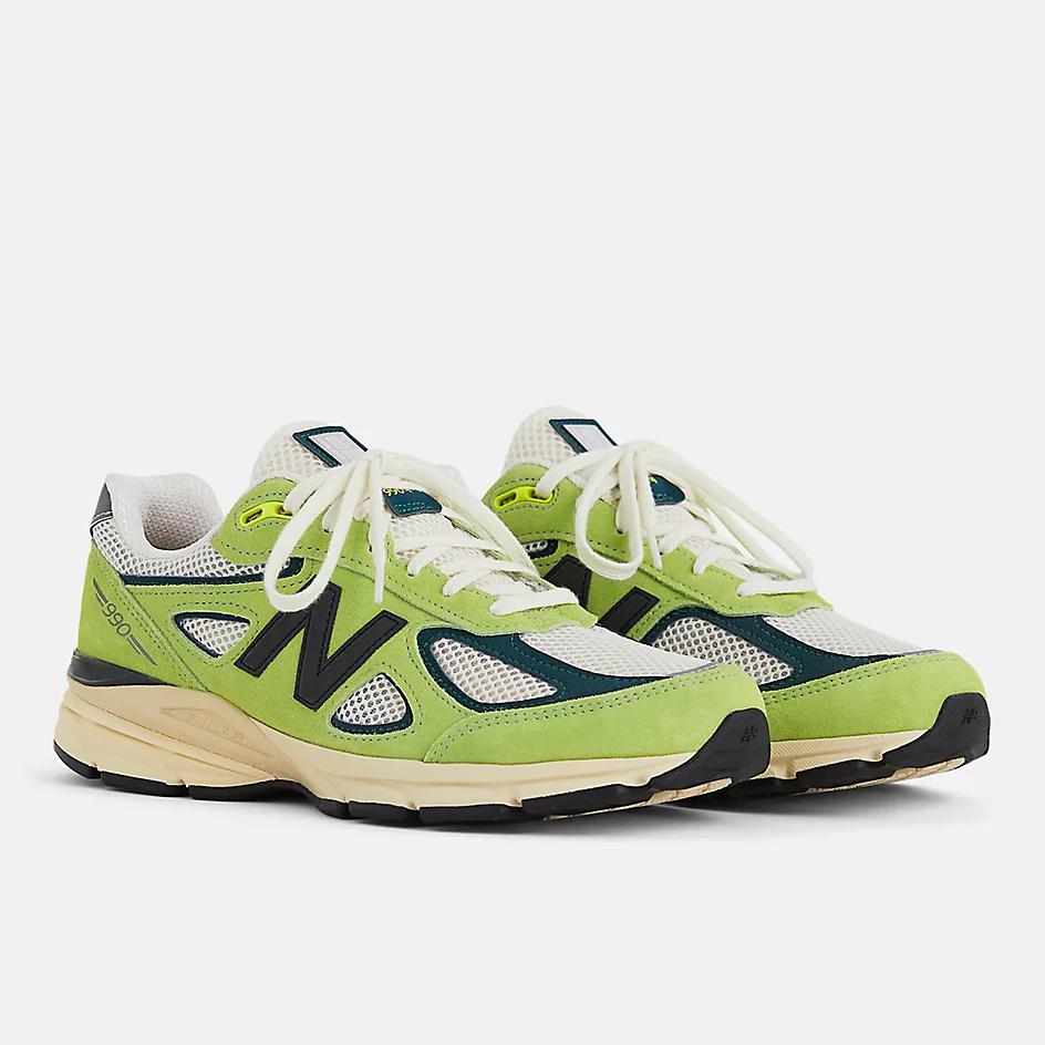 New Balance Made in USA 990v4