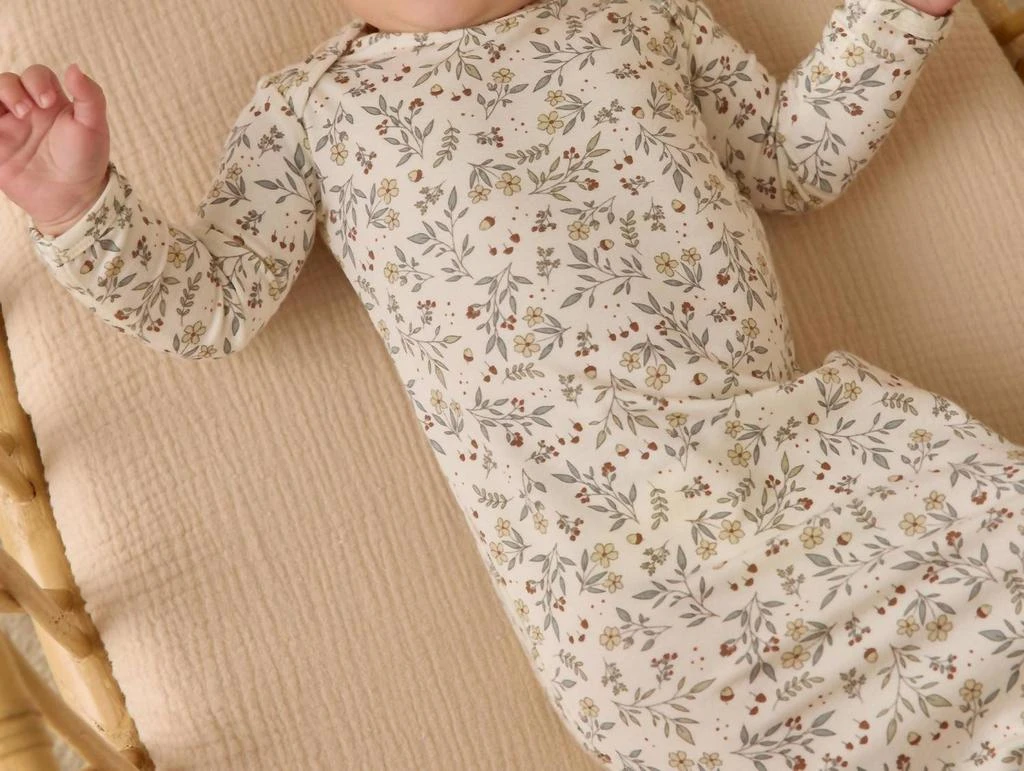 Quincy Mae Quincy Mae - Baby Bamboo Gown And Hat Set 2