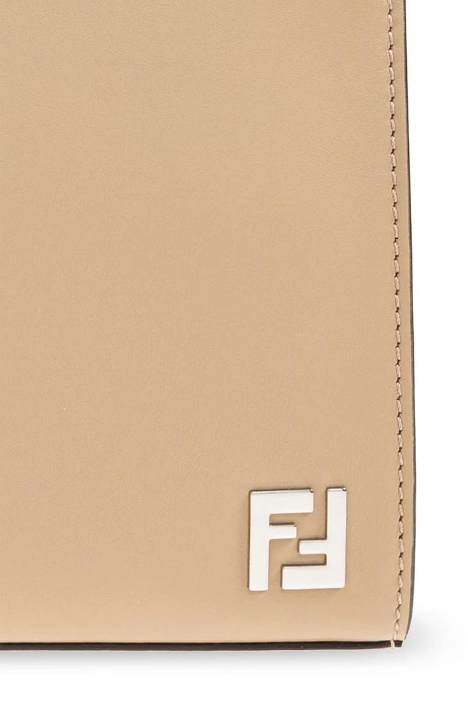 Fendi Fendi Logo Plaque Zipped Clutch Bag 5