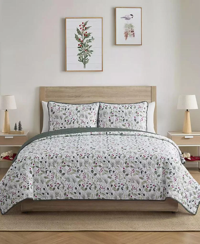 Evergreen Ivy Carol Charmeuse 2-Pc. Quilt Set 1