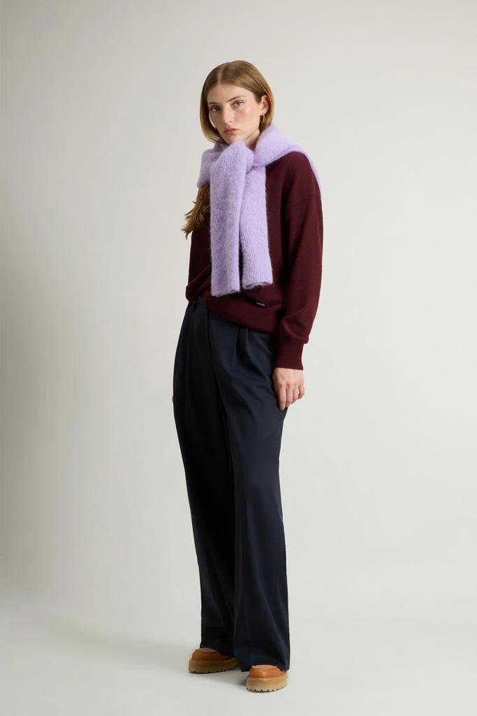 Woolrich Crewneck Sweater in Virgin Wool and Cashmere Blend - Women - Black 2