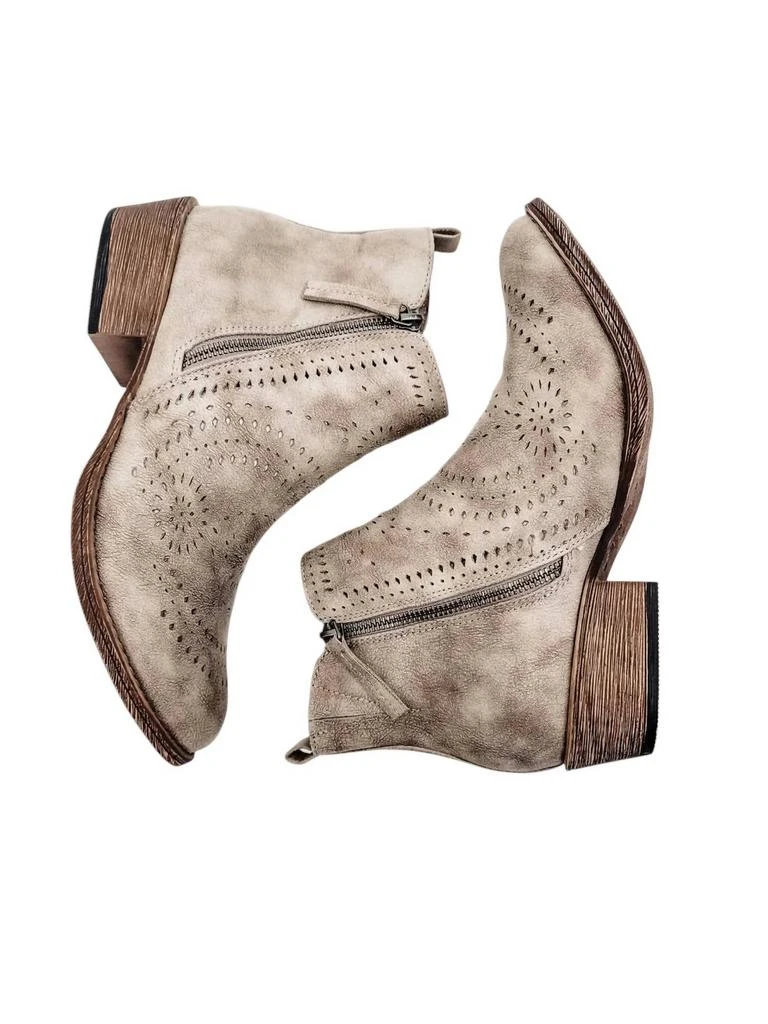 Very G Women's Lisette Bootie In Cream 3