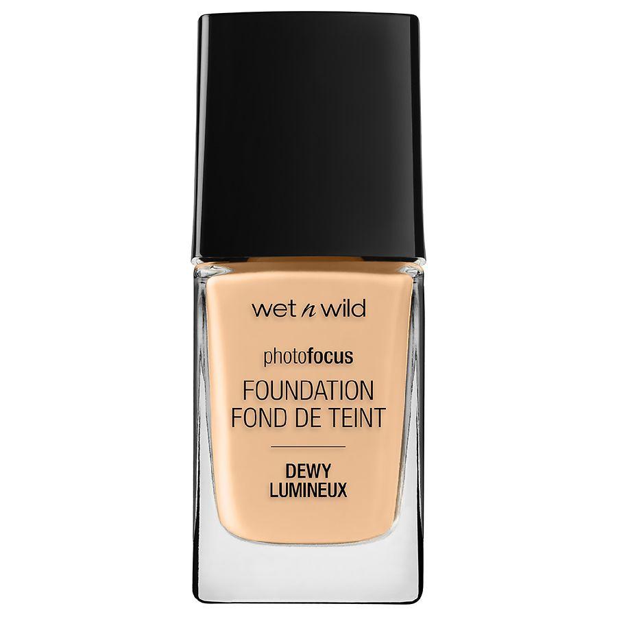 Wet n Wild Photo Focus Dewy Foundation