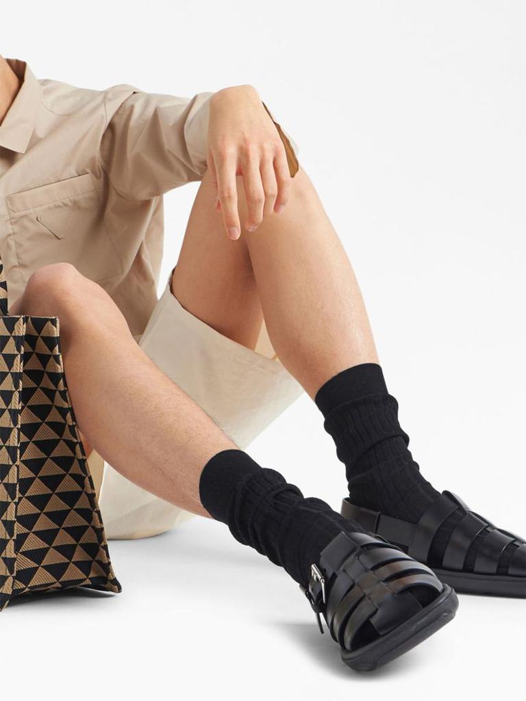 【関税＆送料込み】Prada Interwoven Straps Flat Sandals Prada Prada Interwoven Straps Flat Sandals - Shoes - Compare