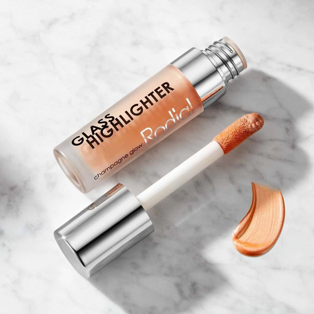 Rodial Glass Highlighter 5