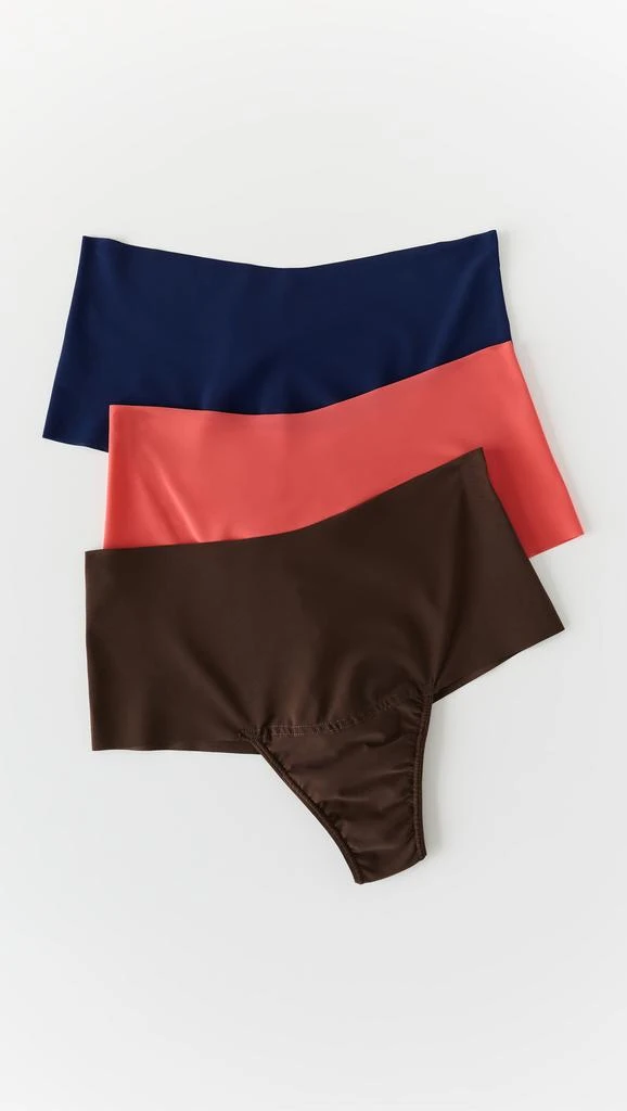 Hanky Panky 3 Pack High Rise Thongs 1