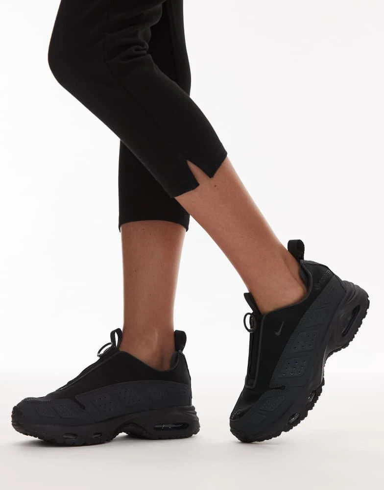NIKE Nike Air Max SNDR GORE-TEX trainers in triple black 1
