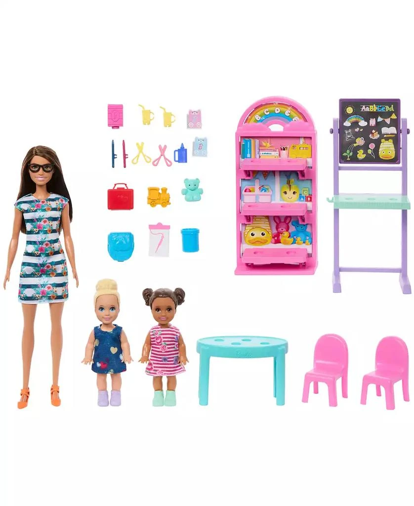 Barbie I Love School Classroom Playset with 1 Fashion Doll, 2 Small Dolls 20+ Accessories 2
