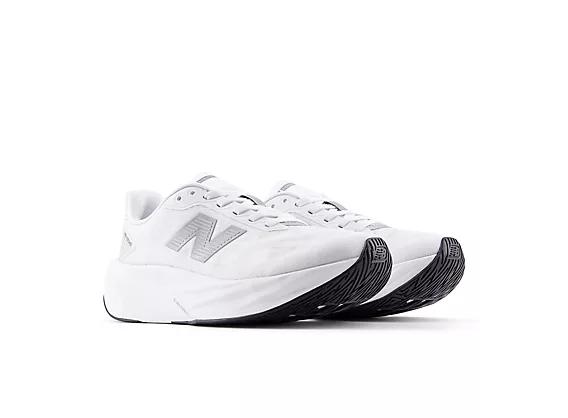 New Balance FuelCell Rebel v5