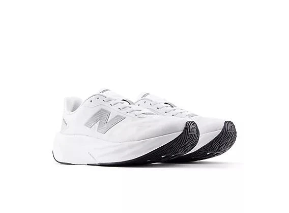 New Balance FuelCell Rebel v5 2