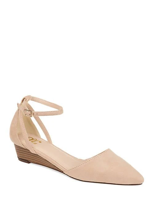 Journee Collection Arkie Wedge