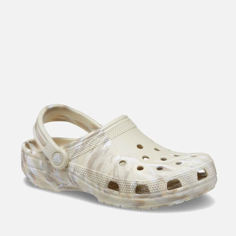 Crocs CROCS MEN'S CLASSIC MARBLED CROSLITE™ CLOGS 4