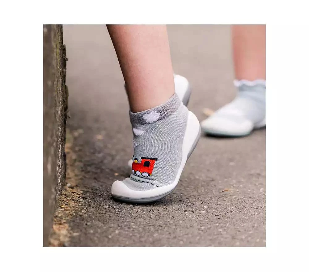 Komuello Infant Boys Breathable Washable Non-Slip Sock Shoes Train 2