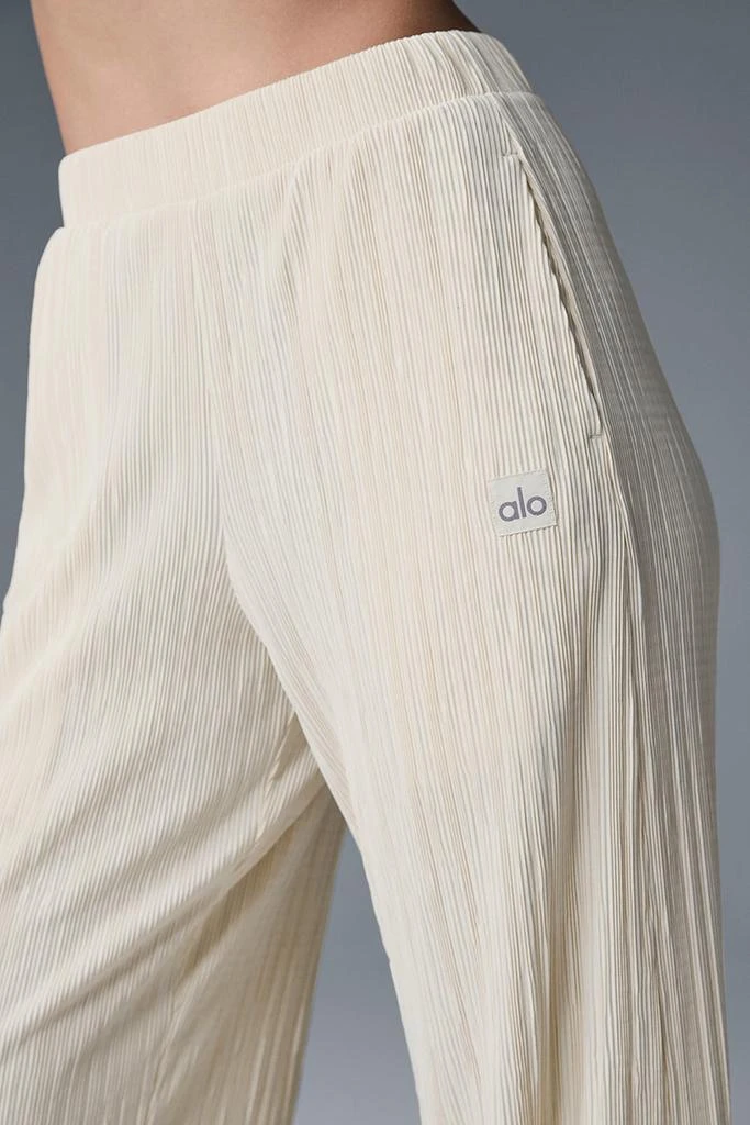 Alo High-Waist Micro Plisse Straight Leg Pant - Burgundy Truffle 2