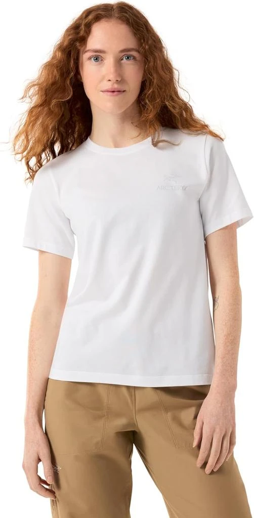 Arc'teryx Arc'teryx Kragg SL Cotton Emblem Crew SS Women's | Soft Cotton Climbing Tee with a Chest Graphic