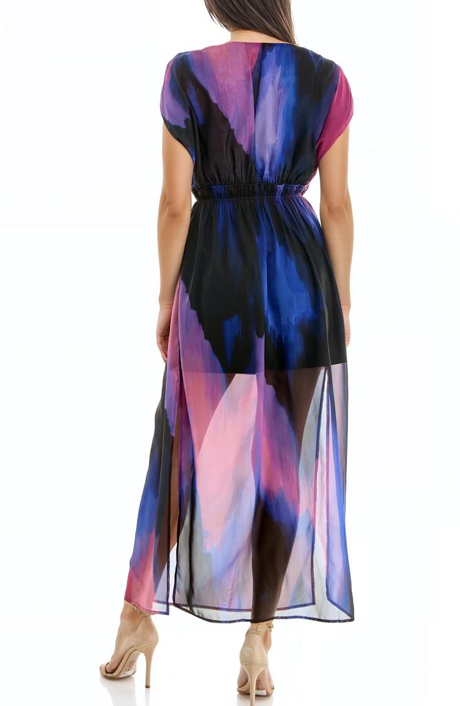 Socialite V-Neck Maxi Dress