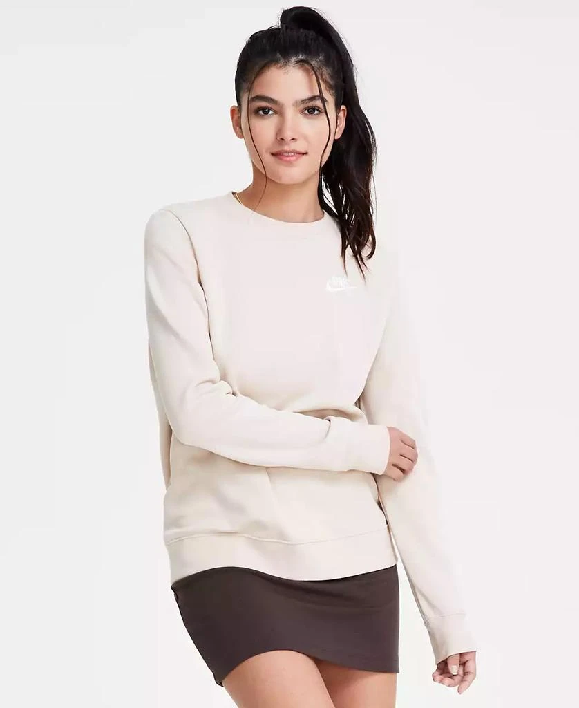 NIKE Women's Sportswear Club Fleece Crewneck Sweatshirt 1