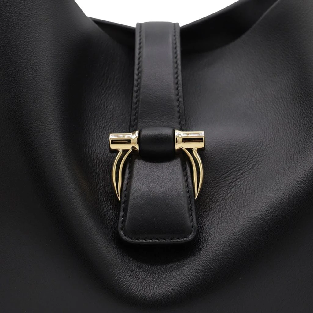 Salvatore Ferragamo Salvatore Ferragamo Bags 4