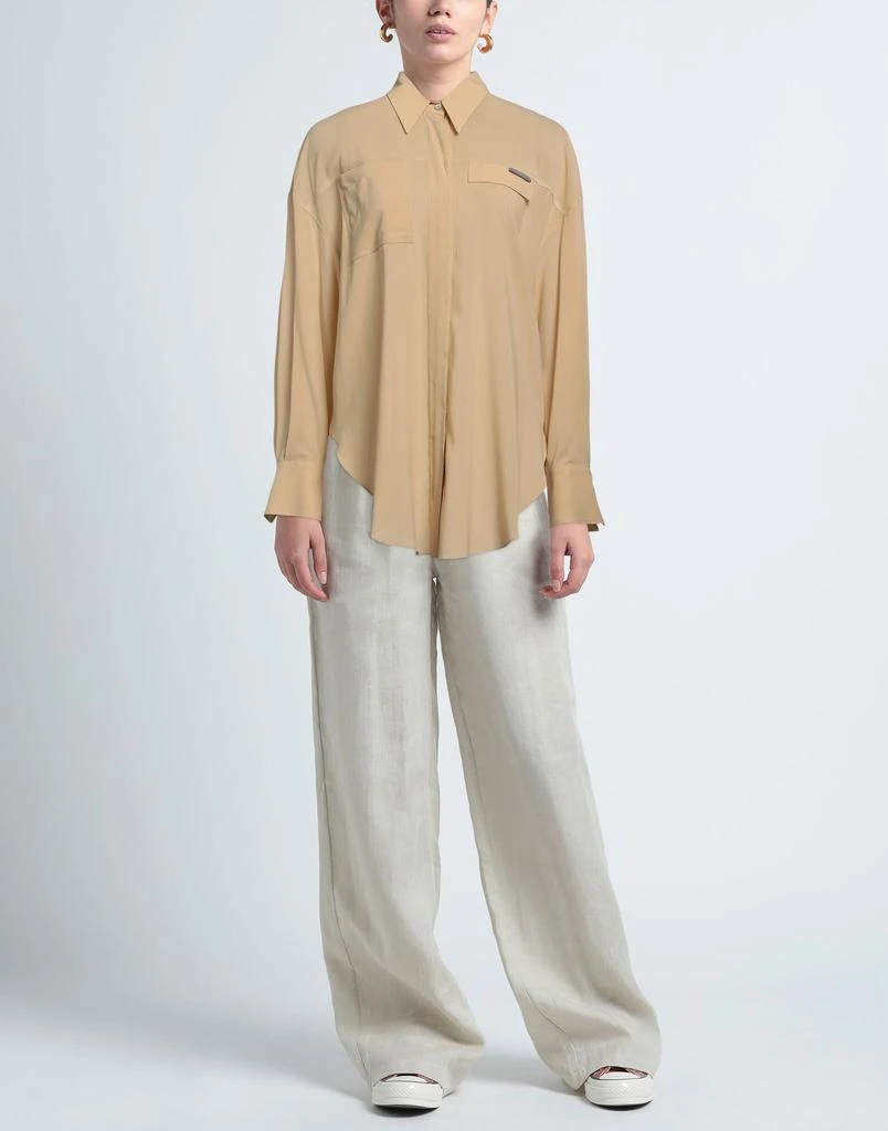 Brunello Cucinelli Solid color shirts
blouses 2