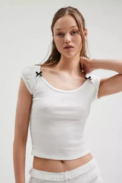 Kimchi Blue Kimchi Blue Ramona Puff Sleeve Baby Tee 1