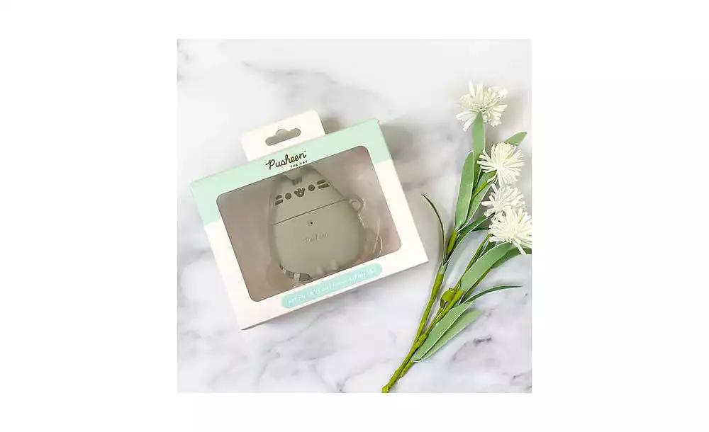 Pusheen iFace x The Cat Cute Compatible with Apple AirPods 1 and 2 Generation - Silicone Figure Protective Case With Carabiner Clip Wireless Charging