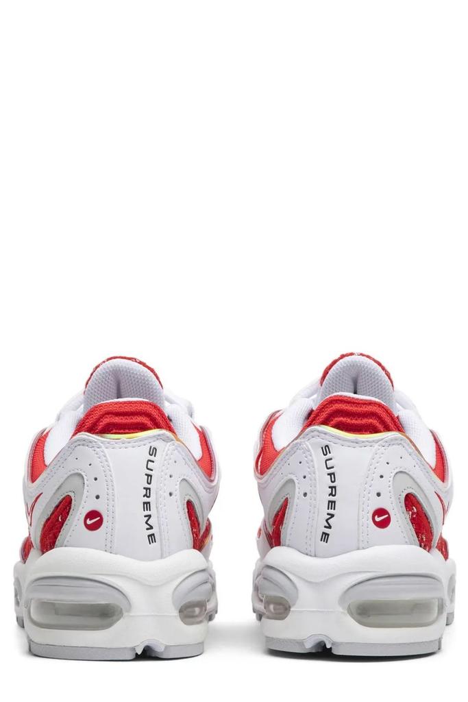 nike supreme air tailwind