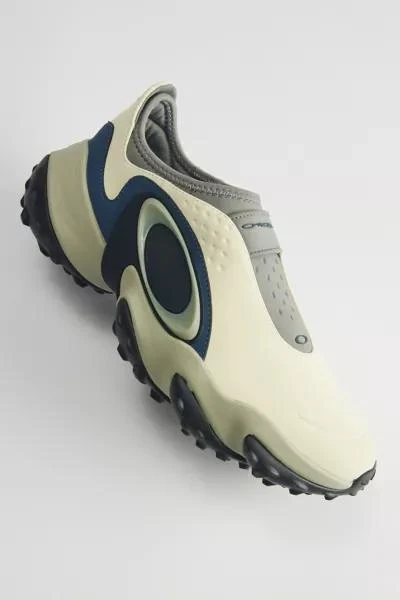 Oakley Oakley Edge Icon Slip On Sneaker 1