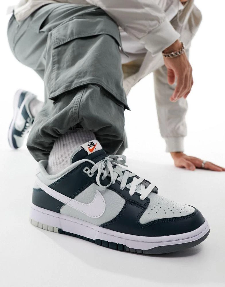 NIKE Nike Dunk Low Retro trainers in grey and deep green 1
