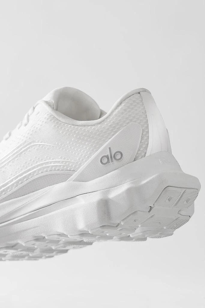 Alo Alo Runner - White/White 7