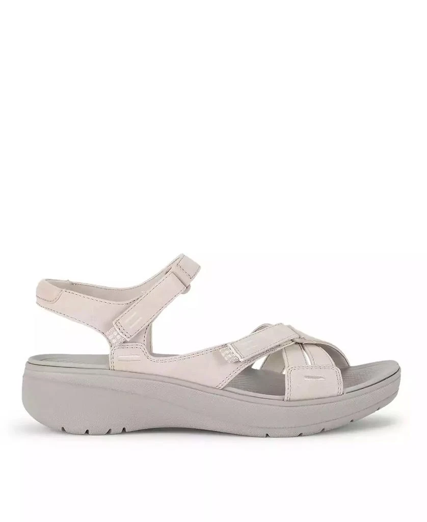 Baretraps Women's Tracey Wedge Sandals 2