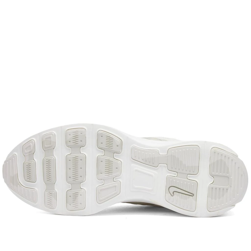 NIKE Nike Lunar Roam 5
