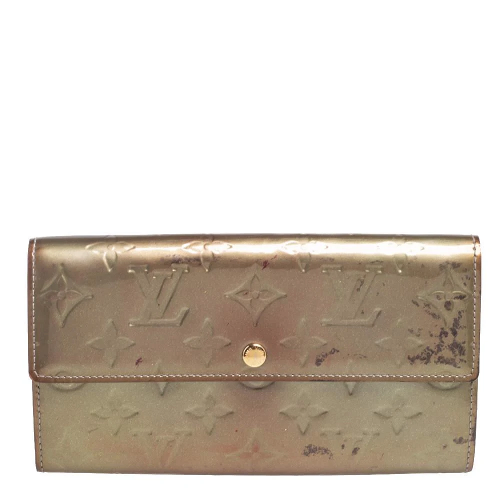 Louis Vuitton Louis Vuitton Gris Art Deco Monogram Vernis Sarah Wallet 1